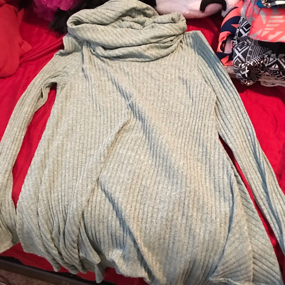 Teal / Grayish sweater